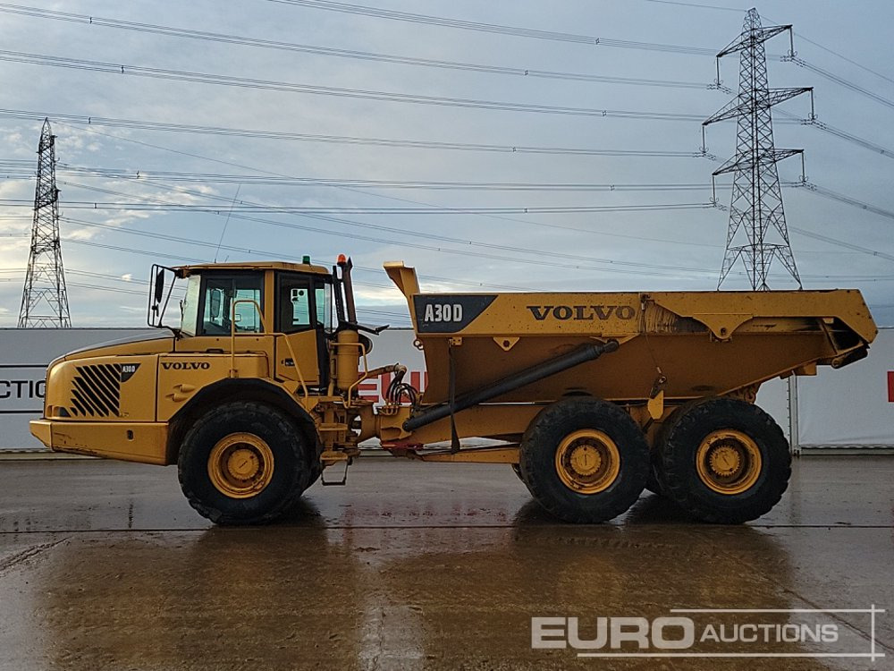 Volvo A30D - Csuklós dömper: 2 kép. Volvo A30D - Csuklós dömper: 2 kép.