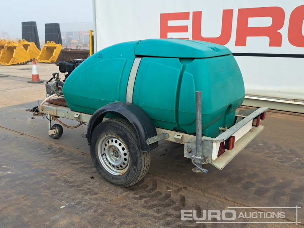 Western Single Axle Plastic Water Bowser, Diesel Pressure Washer, Yanmar Engine - Magasnyomású mosó: 3 kép. Western Single Axle Plastic Water Bowser, Diesel Pressure Washer, Yanmar Engine - Magasnyomású mosó: 3 kép.