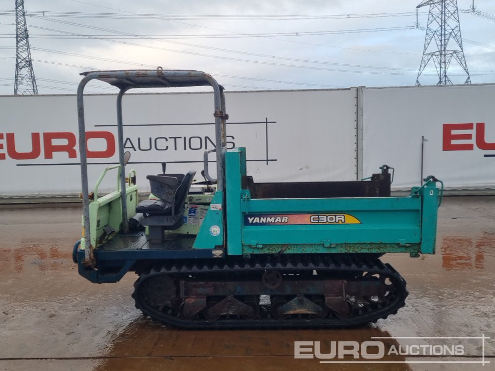 Yanmar C30R-2 - Lánctalpas dömper: 2 kép. Yanmar C30R-2 - Lánctalpas dömper: 2 kép.