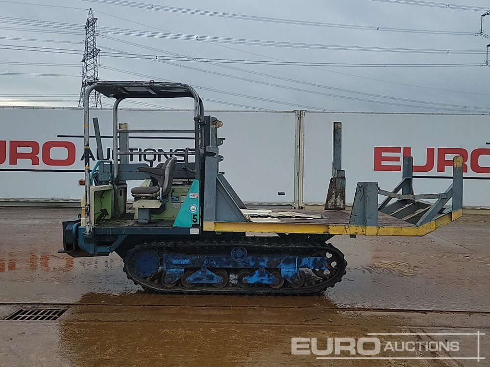 Yanmar C30R-2 - Lánctalpas dömper: 2 kép. Yanmar C30R-2 - Lánctalpas dömper: 2 kép.