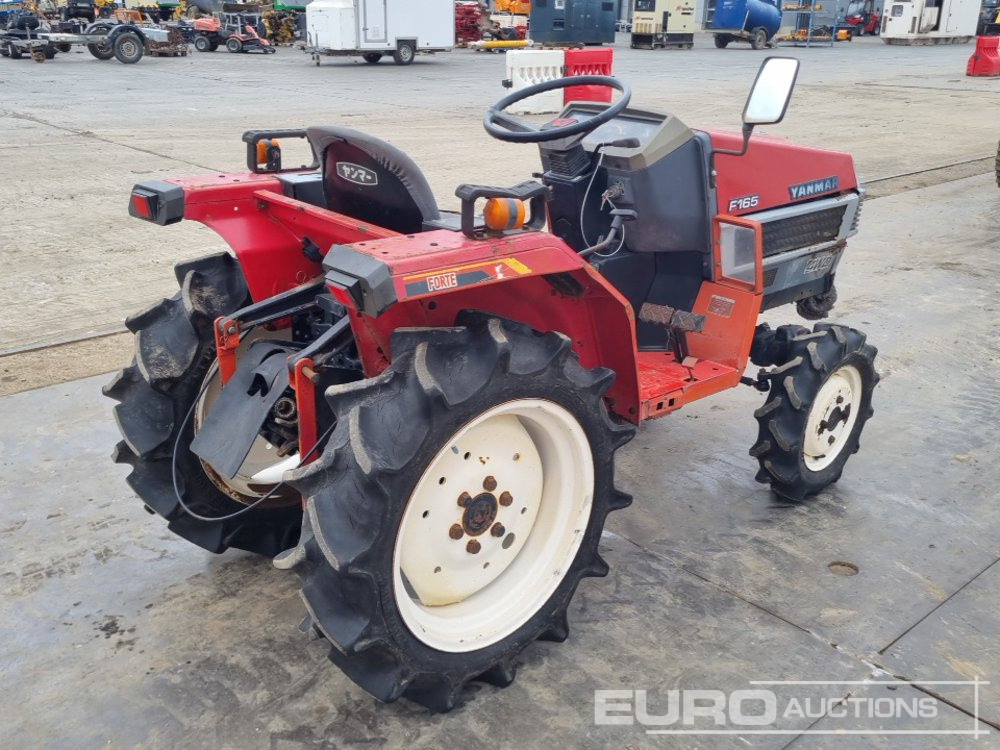Yanmar F165 - Kistraktor: 5 kép. Yanmar F165 - Kistraktor: 5 kép.