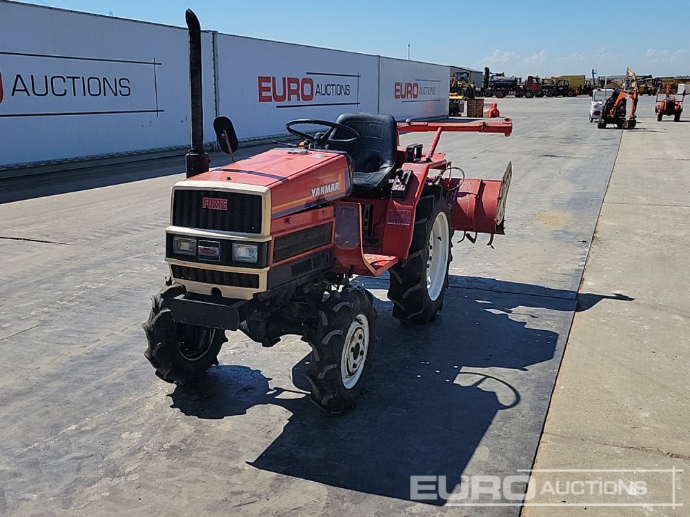 Yanmar F16D - Kistraktor: 1 kép. Yanmar F16D - Kistraktor: 1 kép.