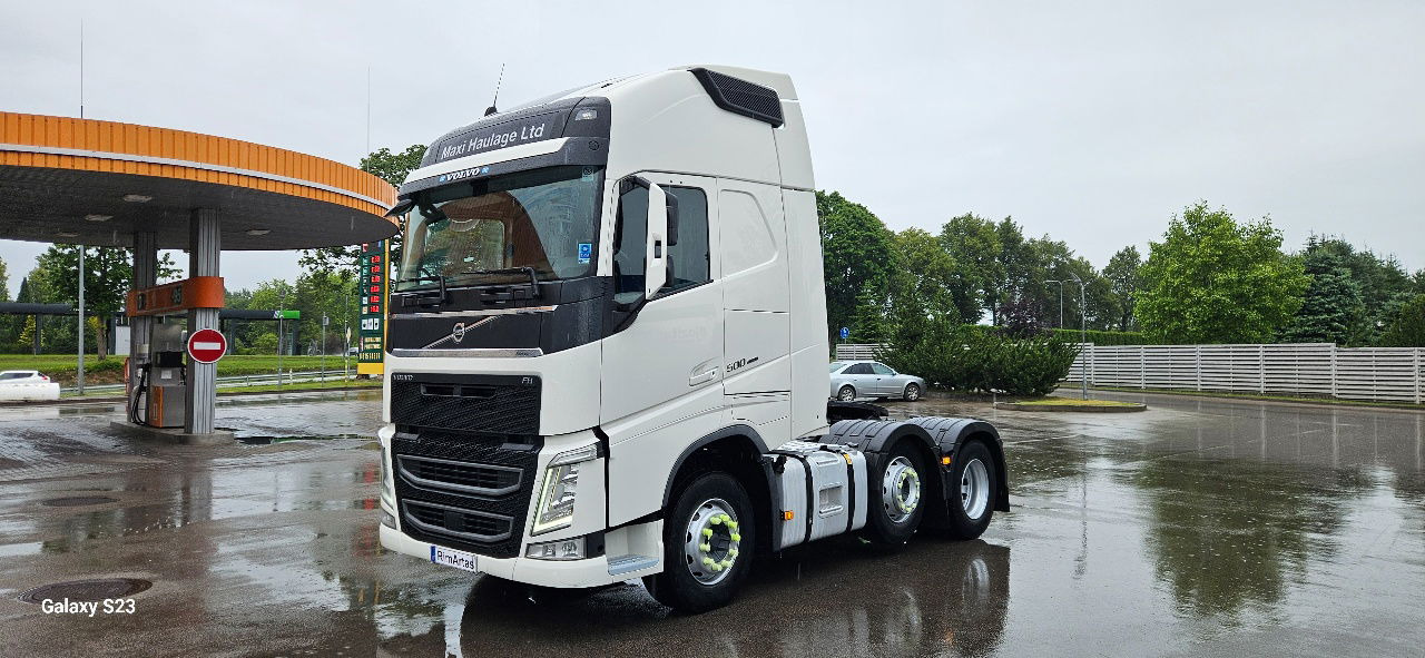 Volvo FH 13.500 - Nyergesvontató: 1 kép. Volvo FH 13.500 - Nyergesvontató: 1 kép.