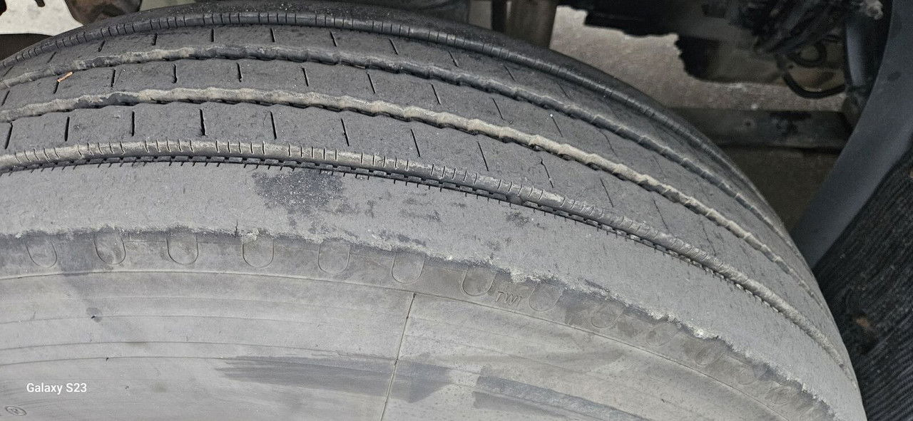 Nyergesvontató Volvo FH 500: 16 kép.