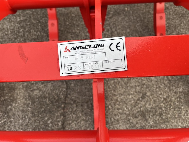 Angeloni DP5 Mini - Talajlazító: 3 kép. Angeloni DP5 Mini - Talajlazító: 3 kép.