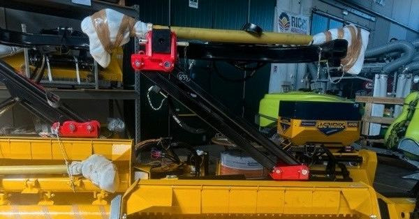 Orsi trincia laterale per fossi nuova Competition - Padkakasza: 1 kép. Orsi trincia laterale per fossi nuova Competition - Padkakasza: 1 kép.