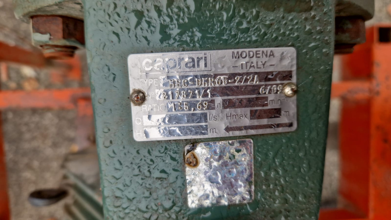 Pompa irrigazione usata Caprari Mec-D 3/65-3 - Öntözőrendszer: 3 kép. Pompa irrigazione usata Caprari Mec-D 3/65-3 - Öntözőrendszer: 3 kép.