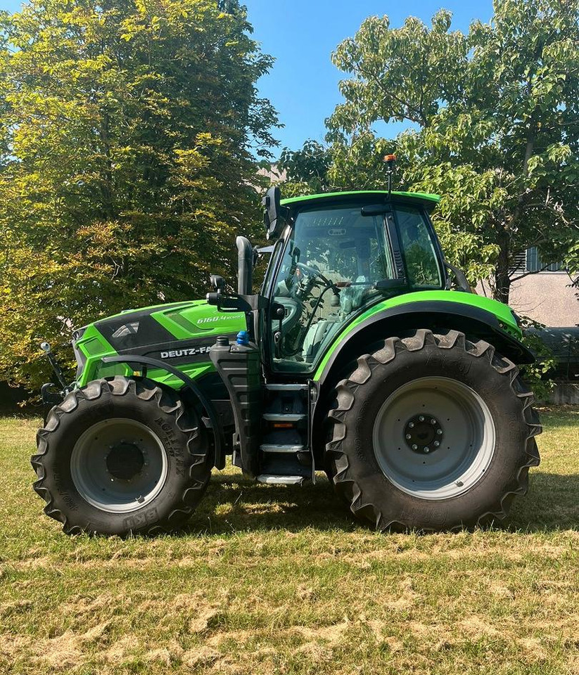 Trattore usato Deutz-Fahr Agrotron 6160.4 Rc-Shift - Traktor: 4 kép. Trattore usato Deutz-Fahr Agrotron 6160.4 Rc-Shift - Traktor: 4 kép.