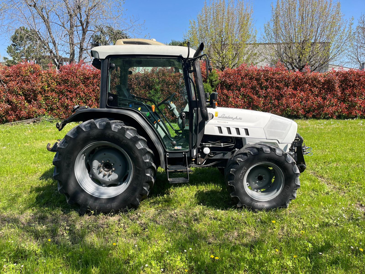 Trattore usato Lamborghini Spire 90.4 - Traktor: 5 kép. Trattore usato Lamborghini Spire 90.4 - Traktor: 5 kép.