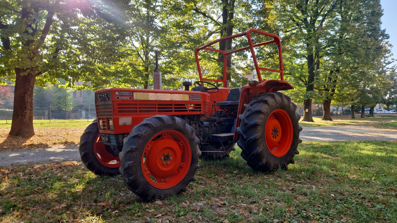 Trattore usato Same MINITAURUS 60 Synchro - Traktor: 1 kép. Trattore usato Same MINITAURUS 60 Synchro - Traktor: 1 kép.