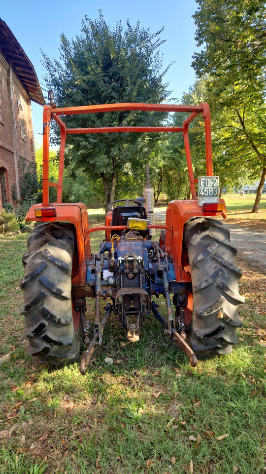 Trattore usato Same MINITAURUS 60 Synchro - Traktor: 5 kép. Trattore usato Same MINITAURUS 60 Synchro - Traktor: 5 kép.