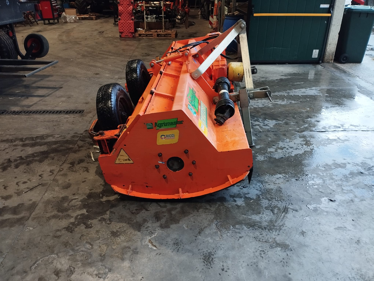 Trincia asse orrizontale usata Agrimaster RMU 280 - Szárzúzó: 3 kép. Trincia asse orrizontale usata Agrimaster RMU 280 - Szárzúzó: 3 kép.