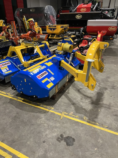 Zanon TFO 1800 - Szárzúzó: 1 kép. Zanon TFO 1800 - Szárzúzó: 1 kép.