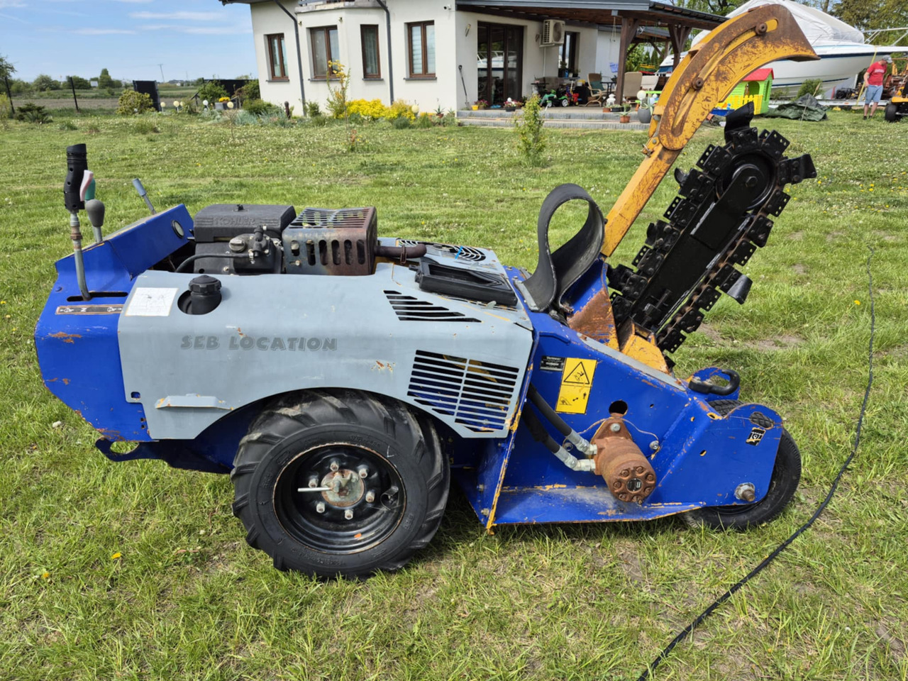 VERMEER RT200 - Árokásó: 1 kép. VERMEER RT200 - Árokásó: 1 kép.