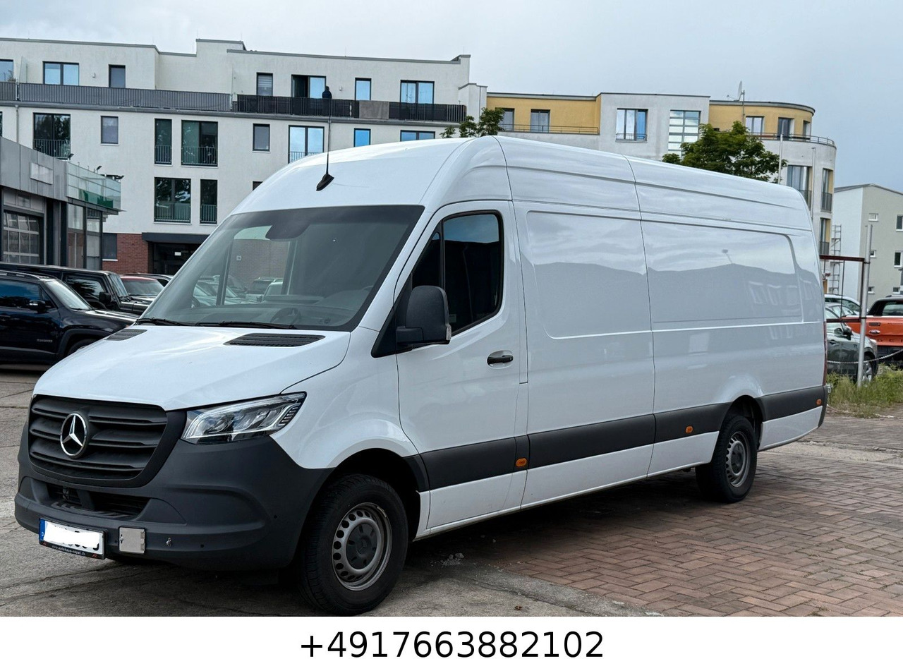 Mercedes-Benz Sprinter Kasten 317/Maxi Lang/9G/LED - Kisbusz: 2 kép. Mercedes-Benz Sprinter Kasten 317/Maxi Lang/9G/LED - Kisbusz: 2 kép.