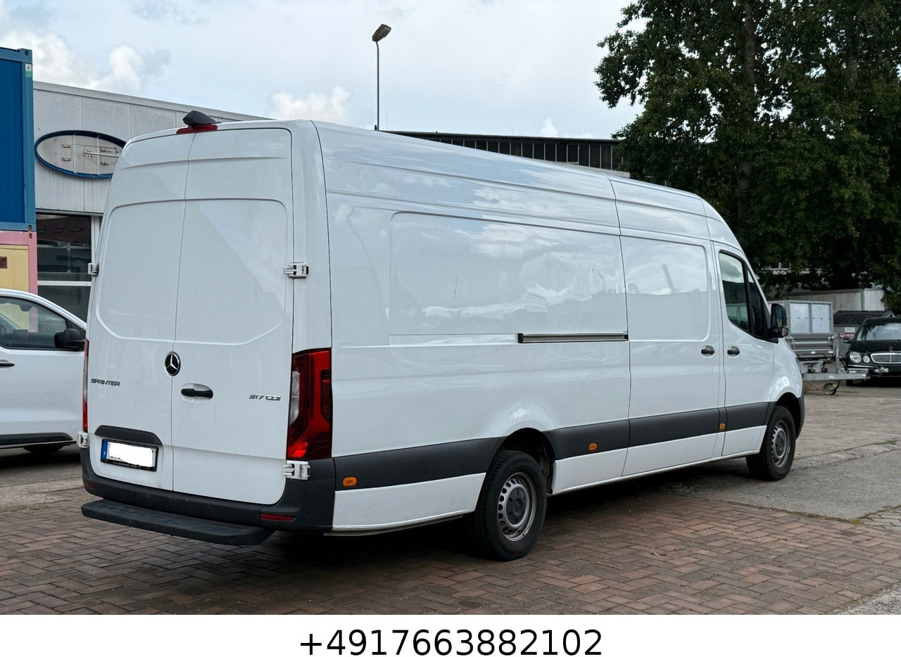 Mercedes-Benz Sprinter Kasten 317/Maxi Lang/9G/LED - Kisbusz: 4 kép. Mercedes-Benz Sprinter Kasten 317/Maxi Lang/9G/LED - Kisbusz: 4 kép.