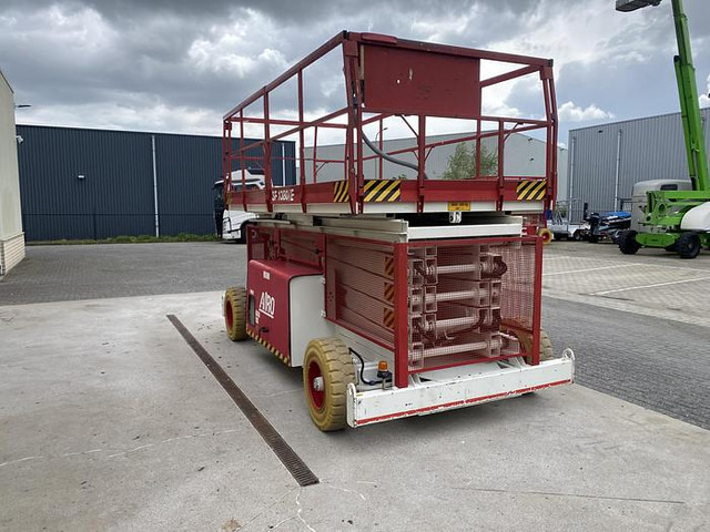 AIRO SF1380-E, Schaar hoogwerker, 16 meter - Emelő: 3 kép. AIRO SF1380-E, Schaar hoogwerker, 16 meter - Emelő: 3 kép.