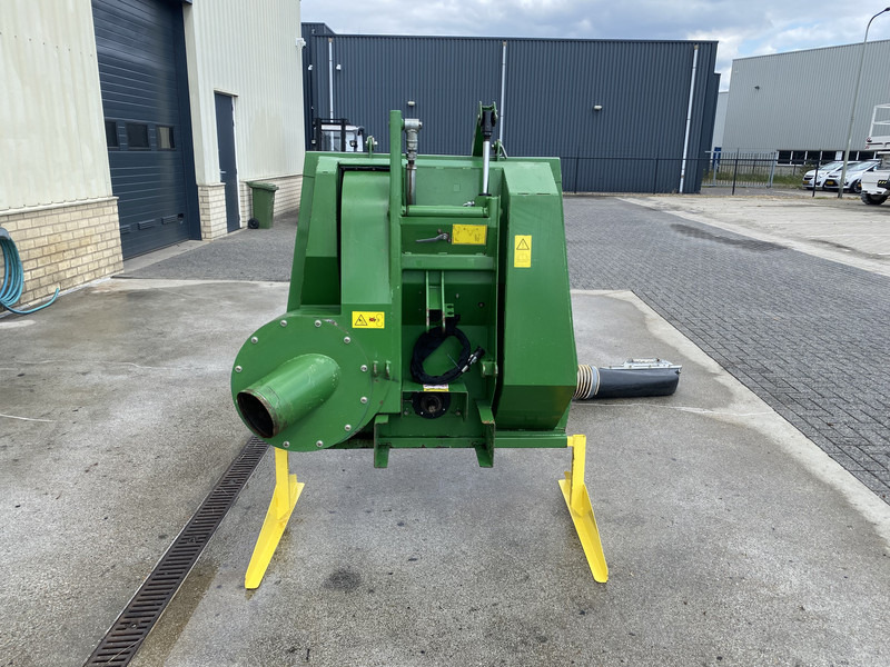 John Deere MCS 580 H, Hoogkieper, Opvangbak + afzuiging - Fűkasza: 2 kép. John Deere MCS 580 H, Hoogkieper, Opvangbak + afzuiging - Fűkasza: 2 kép.