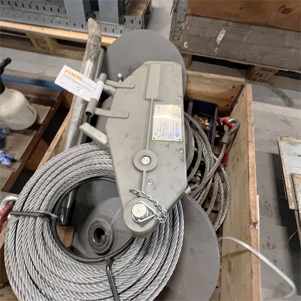 1.Ønsker Du nyt fabrikat oprettet, skriv i note ! Wire rope pulling winch 7 Wiretalje - Csörlő: 4 kép. 1.Ønsker Du nyt fabrikat oprettet, skriv i note ! Wire rope pulling winch 7 Wiretalje - Csörlő: 4 kép.