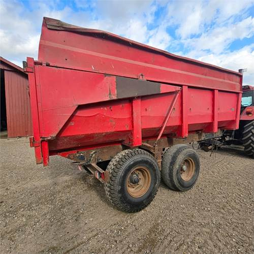 ABC 16 ton - Pótkocsi billenőplatós: 2 kép. ABC 16 ton - Pótkocsi billenőplatós: 2 kép.