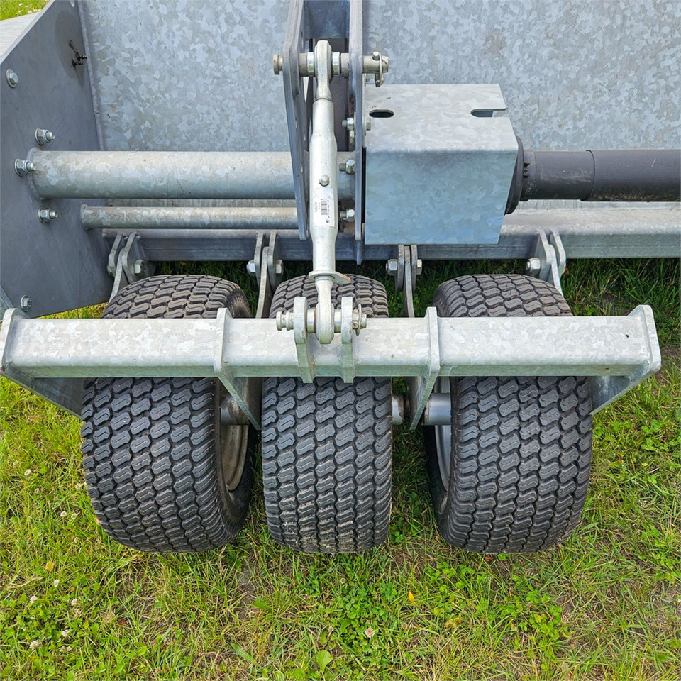 Talajmaró ABC 4000R: 22 kép. Talajmaró ABC 4000R: 22 kép.