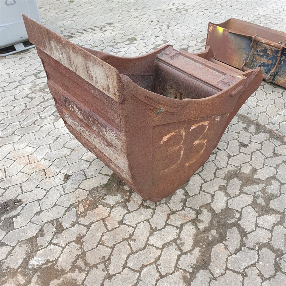 ABC 70 cm - Kotró kanál: 1 kép. ABC 70 cm - Kotró kanál: 1 kép.