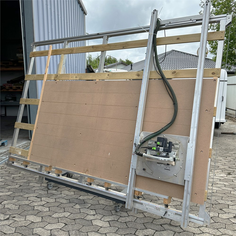 ABC BMI TPS 183*255 - Pladesav med Festool dyksav AT65 EB/1 - Szerszámgép: 1 kép. ABC BMI TPS 183*255 - Pladesav med Festool dyksav AT65 EB/1 - Szerszámgép: 1 kép.