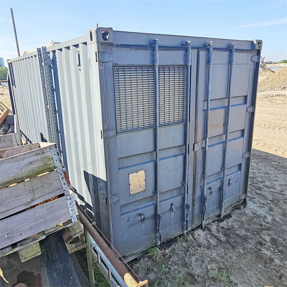 ABC Cummins diesel generator - Áramfejlesztő: 5 kép. ABC Cummins diesel generator - Áramfejlesztő: 5 kép.