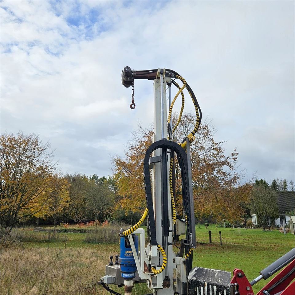 ABC Mini drill rig - Fúrógép: 4 kép. ABC Mini drill rig - Fúrógép: 4 kép.