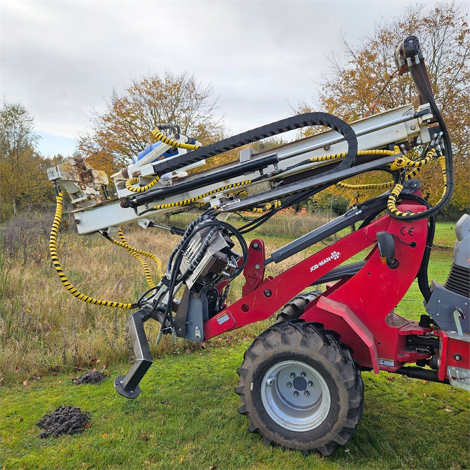 ABC Mini drill rig - Fúrógép: 2 kép. ABC Mini drill rig - Fúrógép: 2 kép.