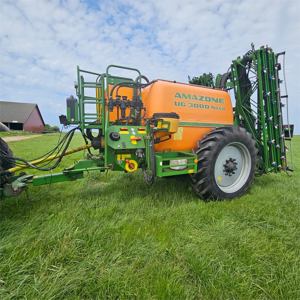 Amazone UG 3000 Nova - Permetezők: 1 kép. Amazone UG 3000 Nova - Permetezők: 1 kép.