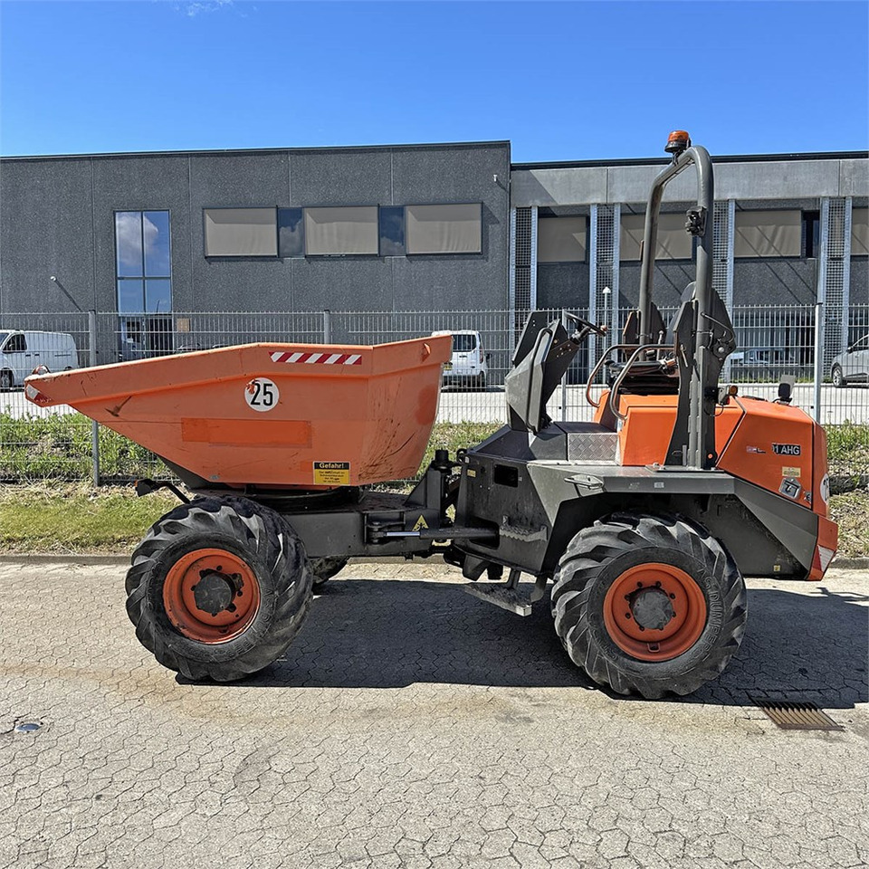 Ausa D601 AHG - Minidömper: 2 kép. Ausa D601 AHG - Minidömper: 2 kép.