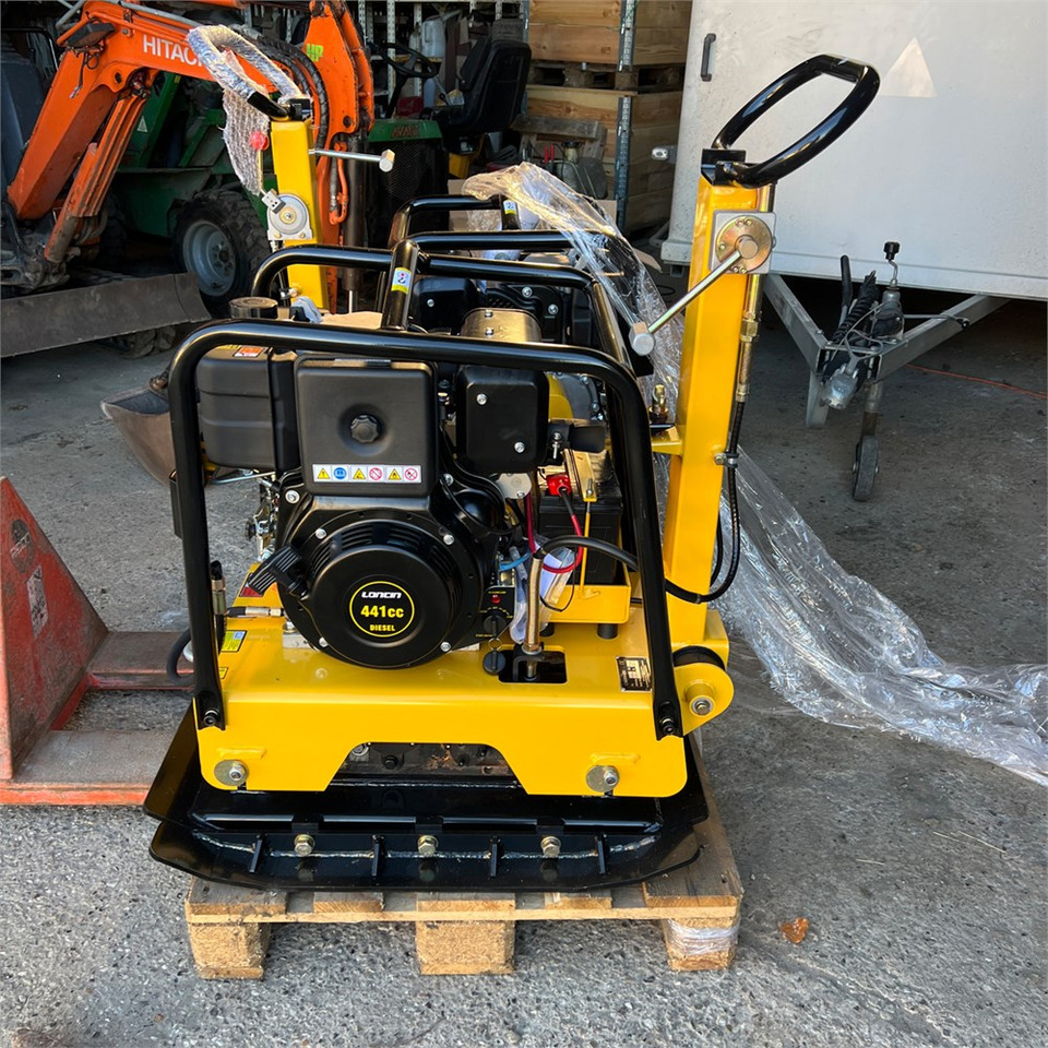 Bernards RT250-1 - Lapvibrátor: 2 kép. Bernards RT250-1 - Lapvibrátor: 2 kép.