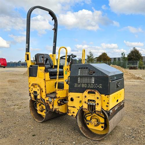 Bomag BW 80 ADH-2 - Úthenger: 3 kép. Bomag BW 80 ADH-2 - Úthenger: 3 kép.