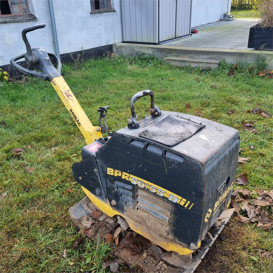 Bomag SPR 50/55 D - Lapvibrátor: 3 kép. Bomag SPR 50/55 D - Lapvibrátor: 3 kép.