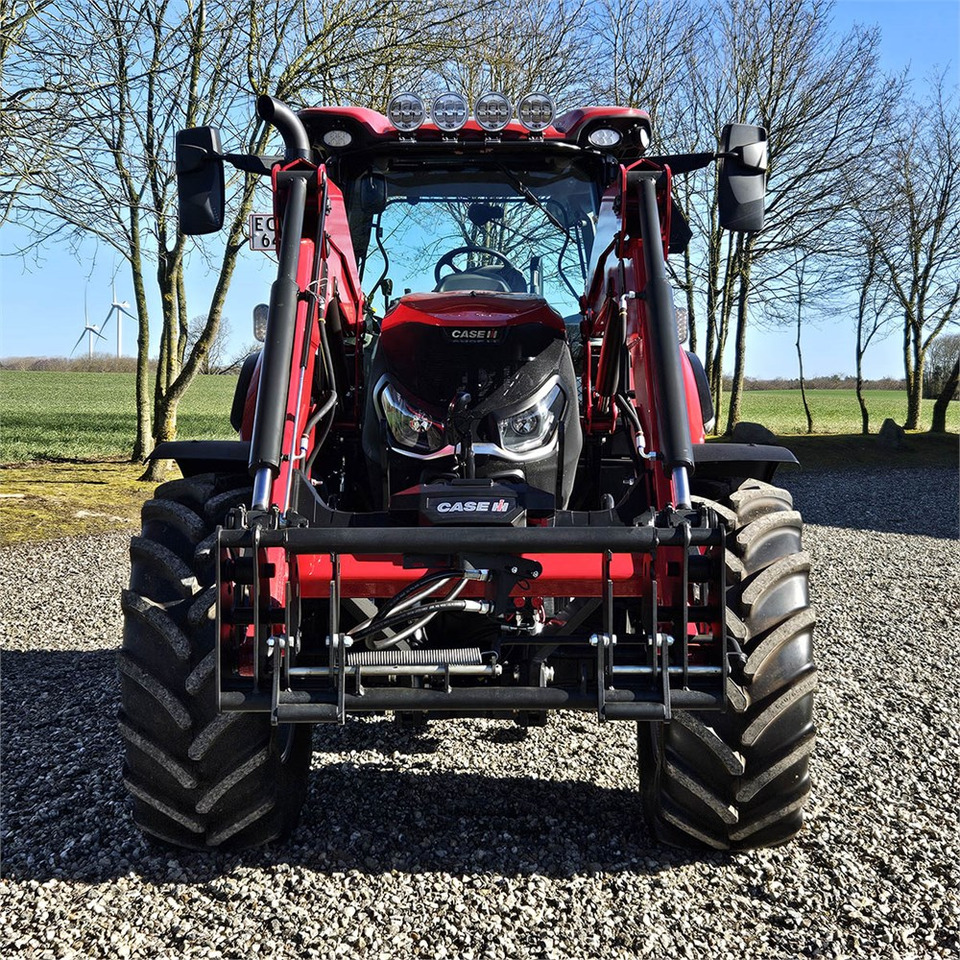 CASE IH Puma 140 - Traktor: 3 kép. CASE IH Puma 140 - Traktor: 3 kép.
