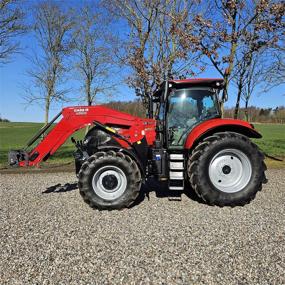CASE IH Puma 140 - Traktor: 4 kép. CASE IH Puma 140 - Traktor: 4 kép.