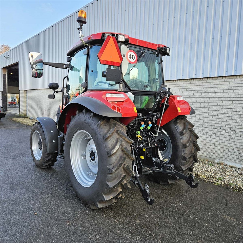 Case 75C Farmall - Traktor: 5 kép. Case 75C Farmall - Traktor: 5 kép.