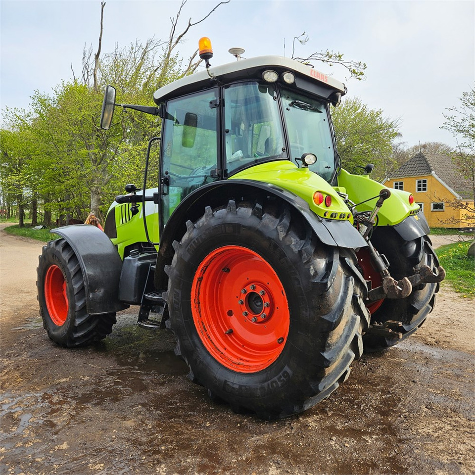 Claas Arion 640 - Traktor: 3 kép. Claas Arion 640 - Traktor: 3 kép.