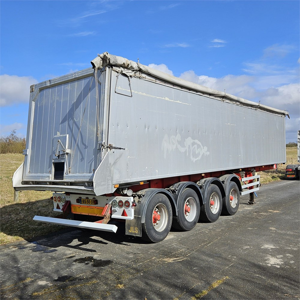 Danson Tiptrailer - Autó utánfutó: 4 kép. Danson Tiptrailer - Autó utánfutó: 4 kép.