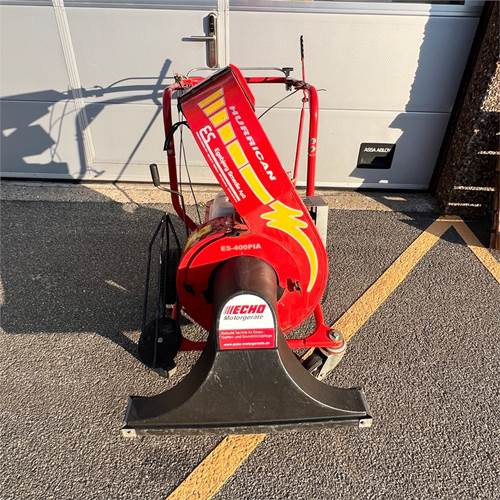 Echo Hurrican ES-400PIA - Takarítógép: 2 kép. Echo Hurrican ES-400PIA - Takarítógép: 2 kép.