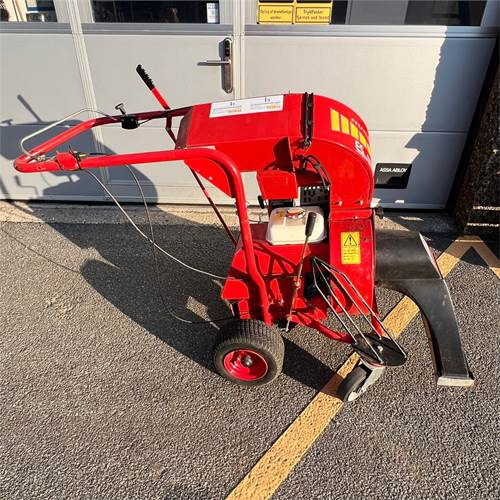 Echo Hurrican ES-400PIA - Takarítógép: 3 kép. Echo Hurrican ES-400PIA - Takarítógép: 3 kép.