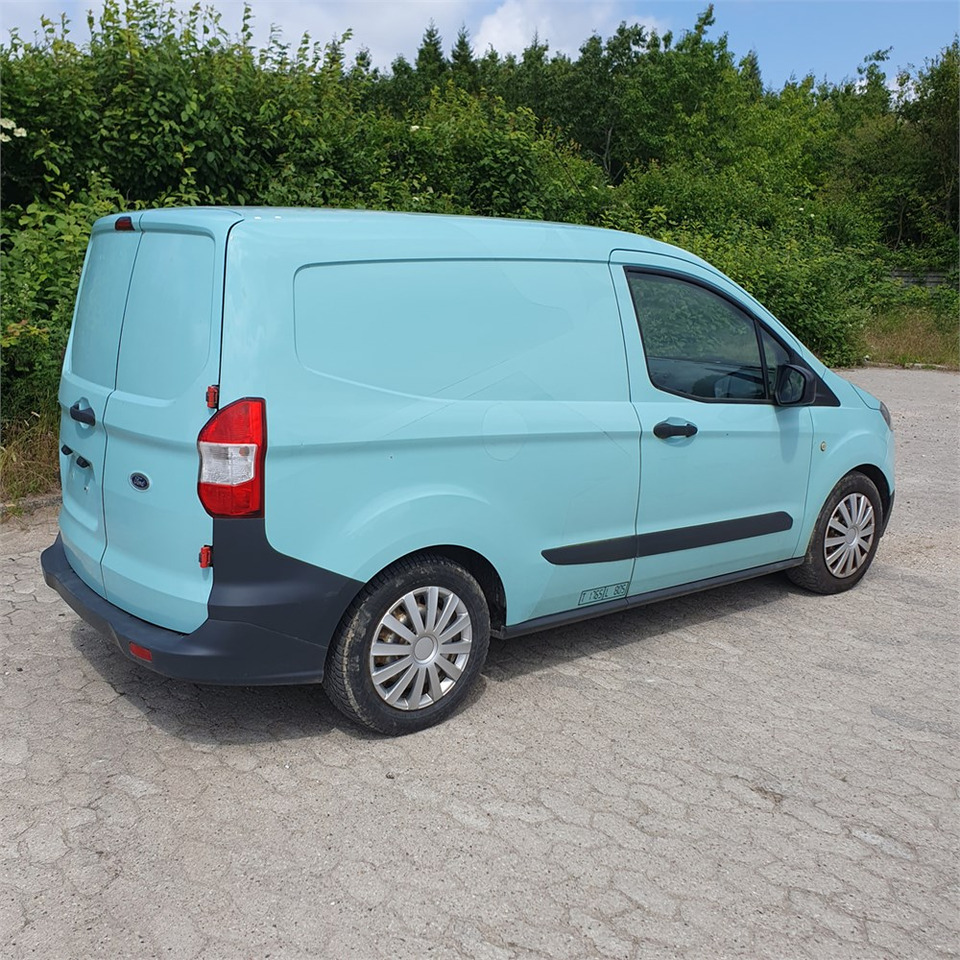 Ford Transit Courier - Kis furgon: 5 kép. Ford Transit Courier - Kis furgon: 5 kép.