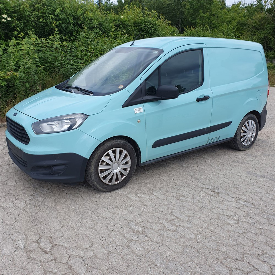 Ford Transit Courier - Kis furgon: 1 kép. Ford Transit Courier - Kis furgon: 1 kép.