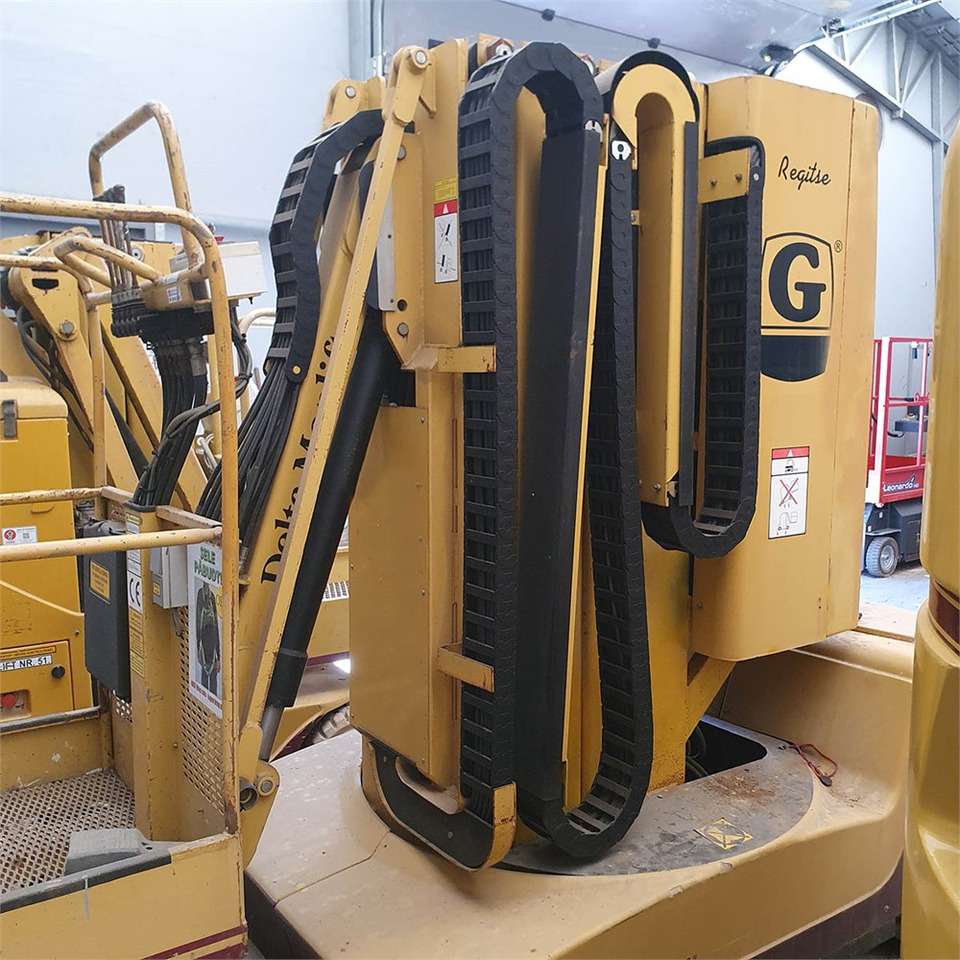 Grove Toucan 1200 - Oszlopos személyemelő: 2 kép. Grove Toucan 1200 - Oszlopos személyemelő: 2 kép.