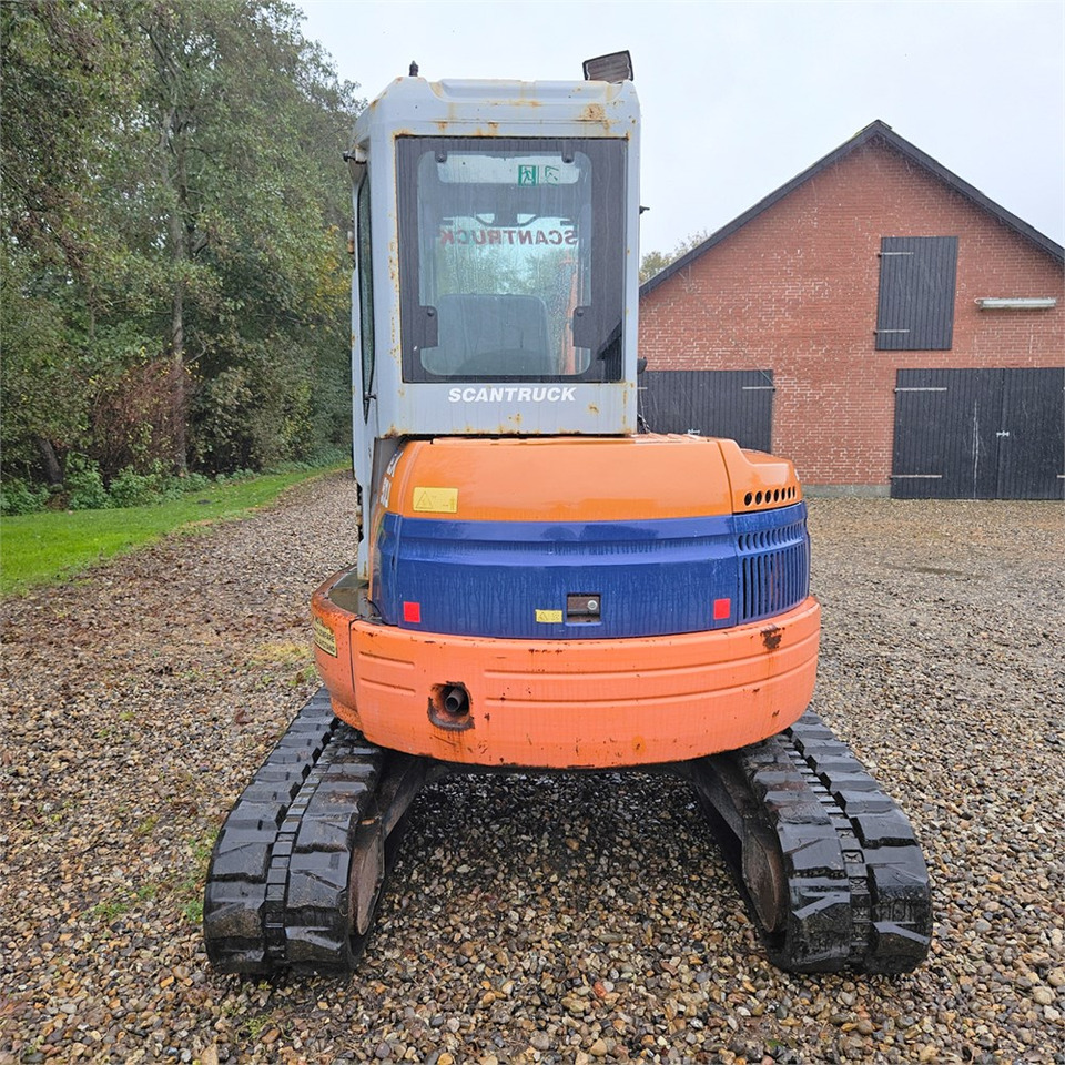 Hitachi FH50 U - Minikotró: 4 kép. Hitachi FH50 U - Minikotró: 4 kép.