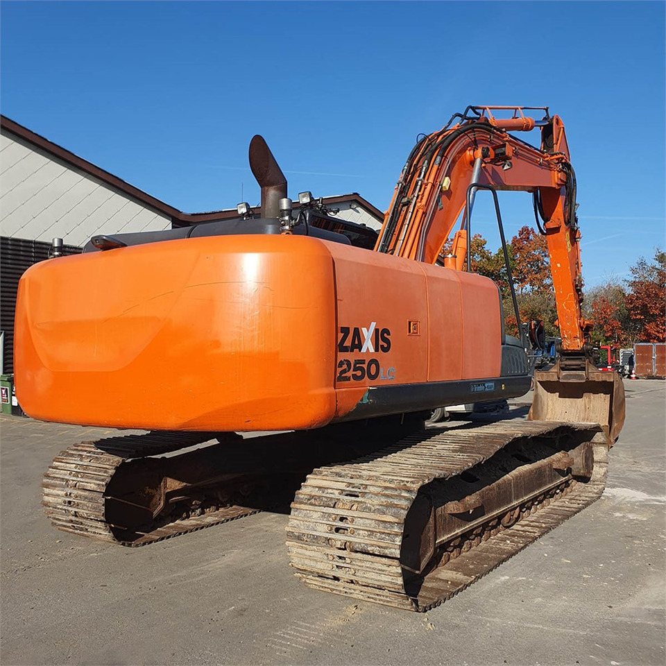 Hitachi Hitachi ZX250 LC-5B lízing Hitachi Hitachi ZX250 LC-5B: 41 kép.