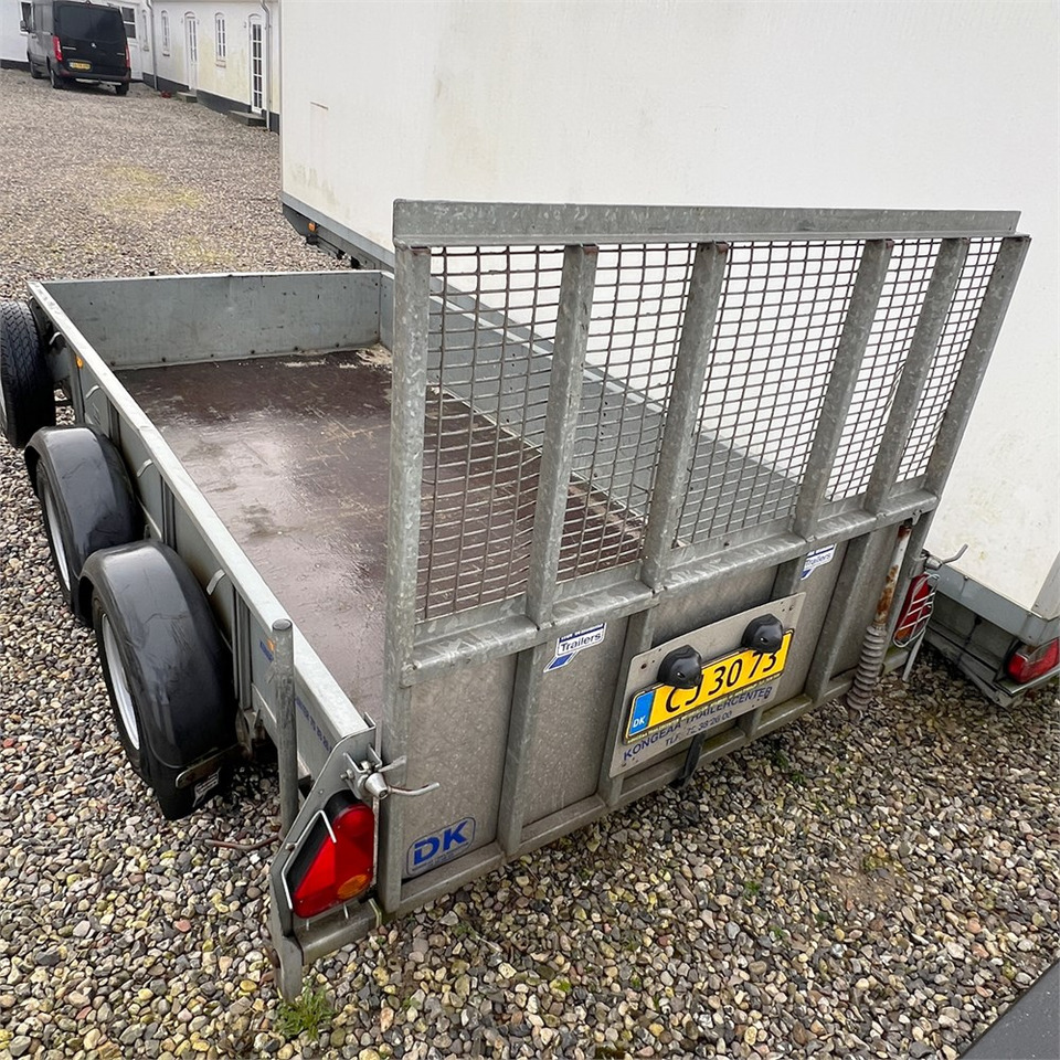 Ifor Williams GD105 - Autó utánfutó: 5 kép. Ifor Williams GD105 - Autó utánfutó: 5 kép.