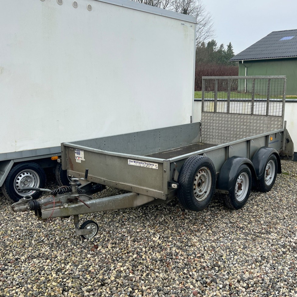 Ifor Williams GD105 - Autó utánfutó: 1 kép. Ifor Williams GD105 - Autó utánfutó: 1 kép.