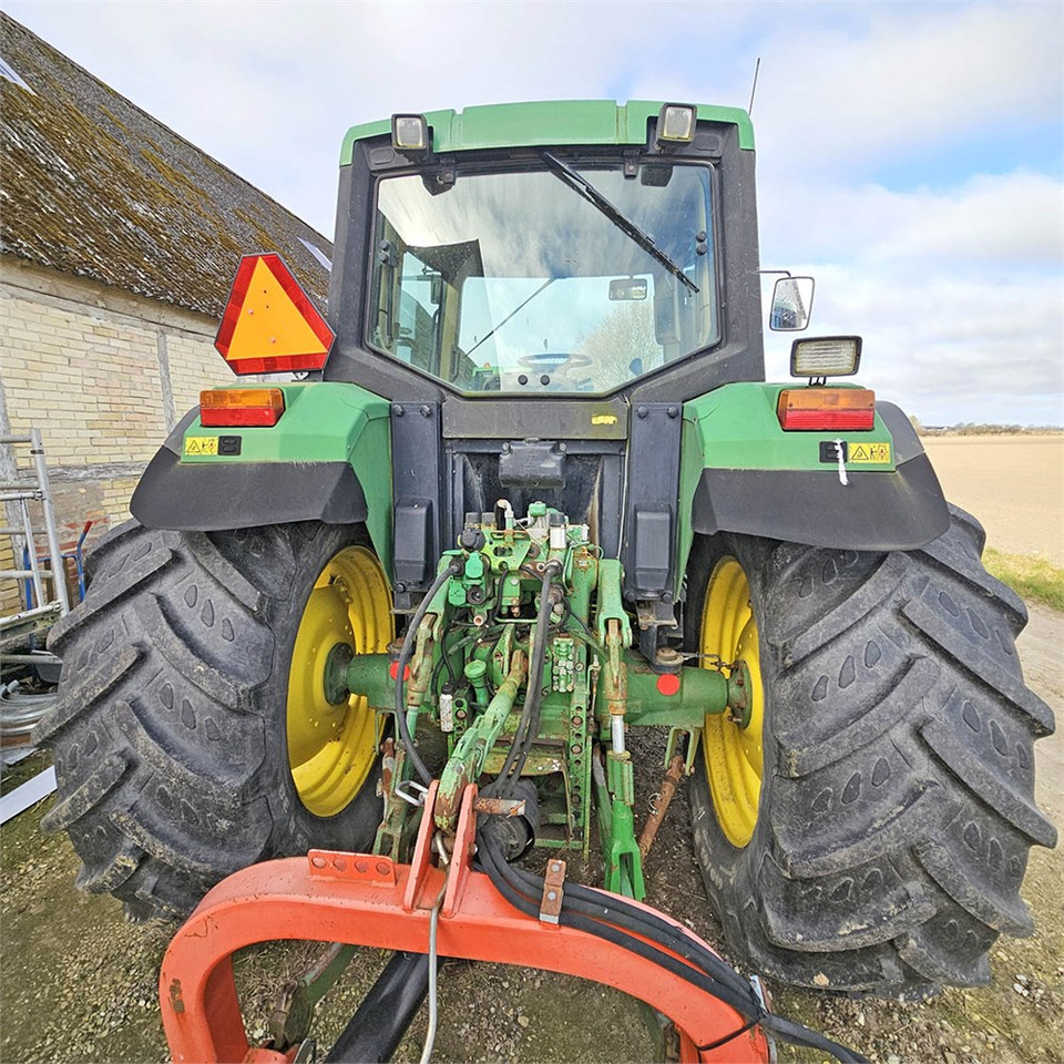 John Deere 6610 - Traktor: 5 kép. John Deere 6610 - Traktor: 5 kép.